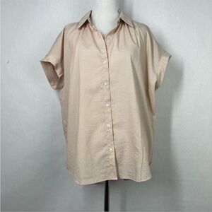 Everly Tan Cream Women’s Collared Button down Short Sleeve Top Size Large NWT